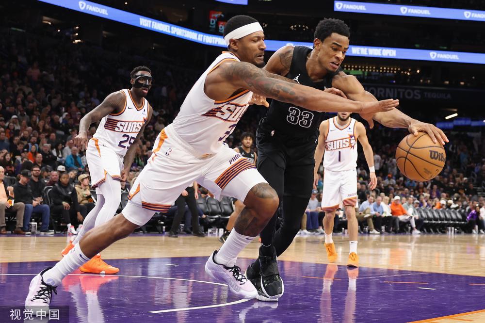 强中场控制 强中场控制