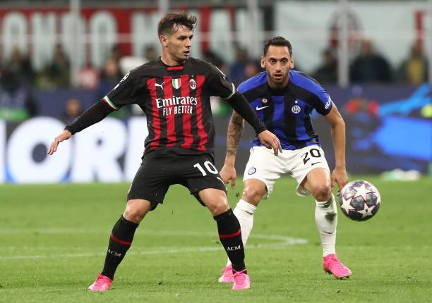 中崭露头角 中崭露头角