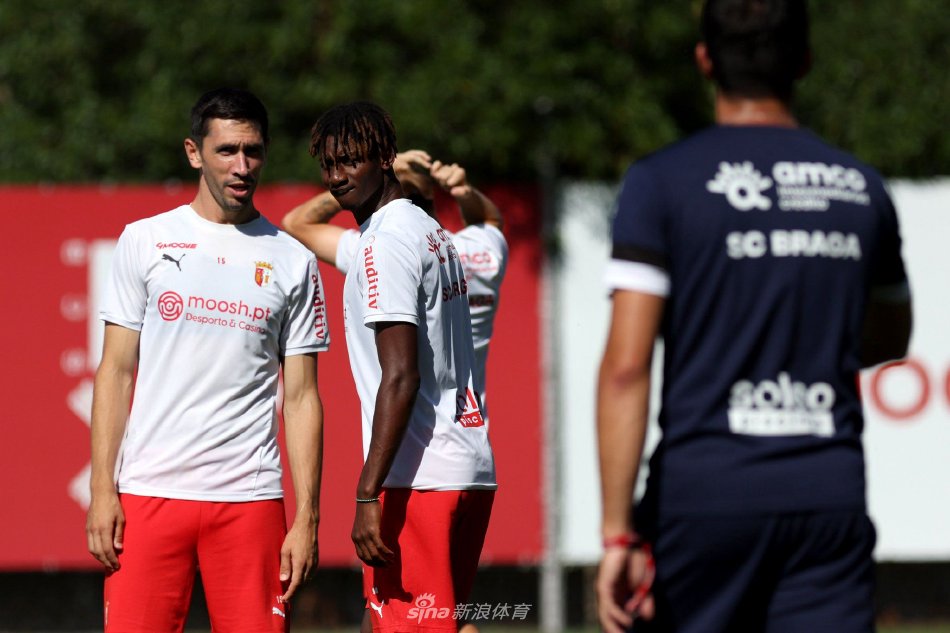 为客场作战 为客场作战